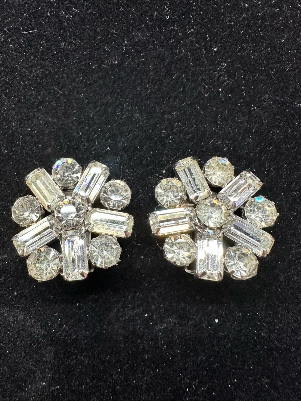 Weiss rhinestone starburst earrings, a signature mid-century Clip-On Earrings
